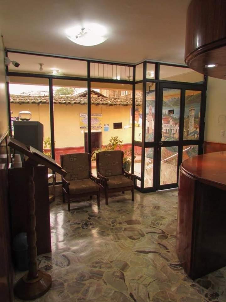 Sol De Oro Hotel Andahuaylas Luaran gambar